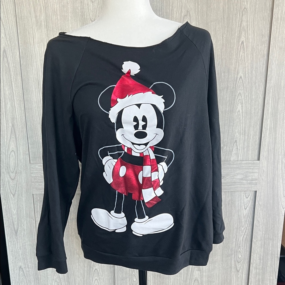 3 for $20 💜 DISNEY Mickey Mouse Christmas Sweater
